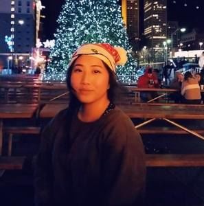 Meet your Posher, Julia